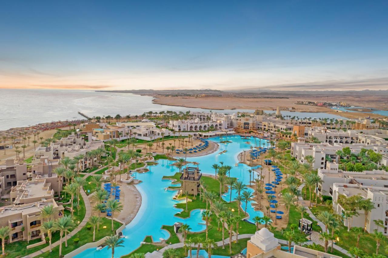 Pickalbatros Oasis Port Ghalib Hotel Exterior photo Hilton Sharm El Sheikh Resort