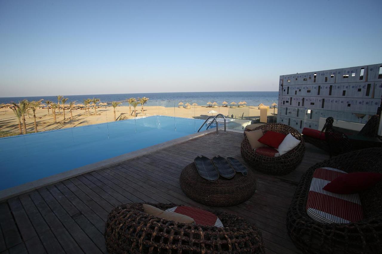 Pickalbatros Oasis Port Ghalib Hotel Exterior photo View of the pool at the Hilton Sharm El Sheikh