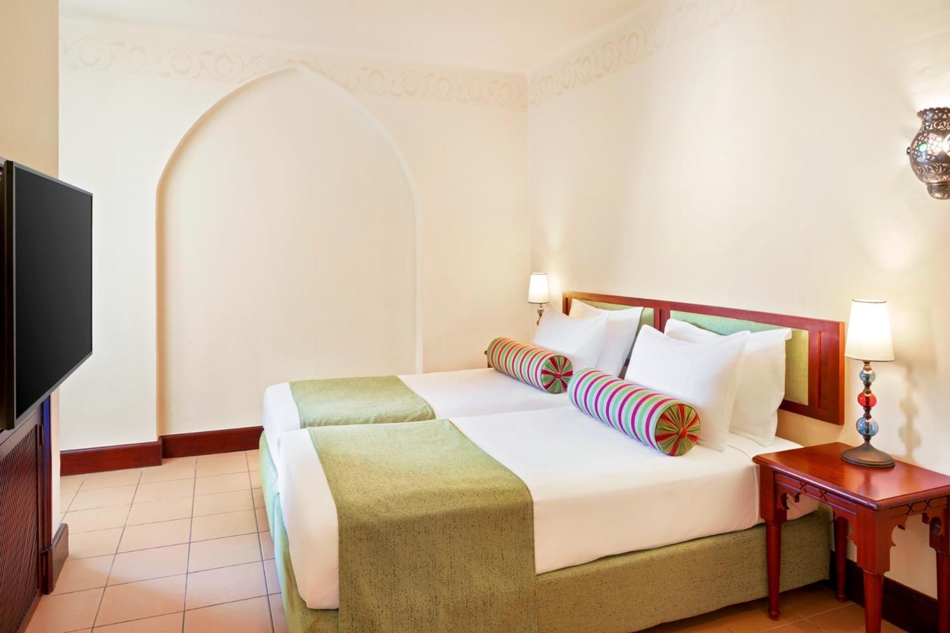 Pickalbatros Oasis Port Ghalib Hotel Exterior photo Deluxe room
